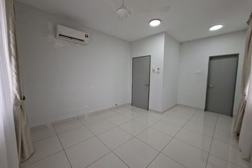 Aurora Residence @ Lake Side City