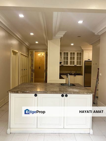 Large Size Condo KL Hampshire Residence For Sale Condominium near KLCC , Kuala Lumpur, KLCC