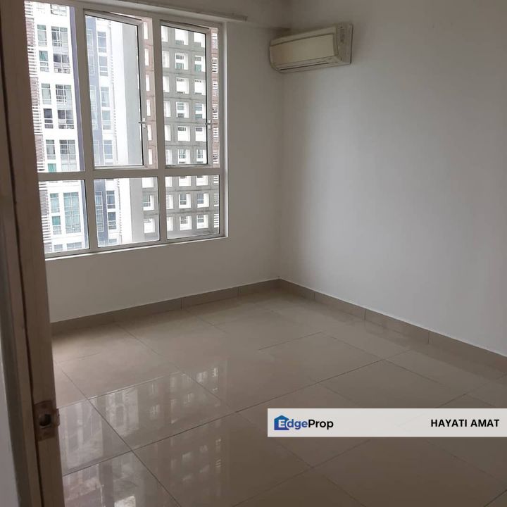 Menara U For Sale Shah Alam Seksyen 13 Jalan kaki AEON Mall MSU Shoplot , Selangor, Shah Alam