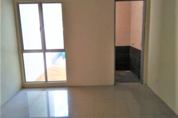 NEW Double storey Hilltop Freehold Rezab Melayu 