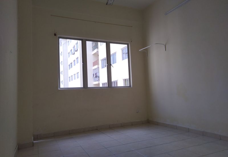 Pangsapuri Damai Mewah B