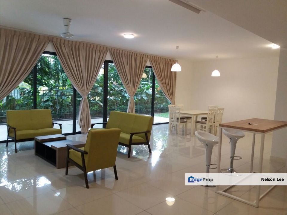 Fully Furnished unit, Movein condition, Facing Swimming pool for