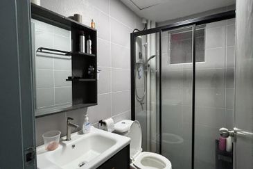 Vista Sri Tanjung Condominium