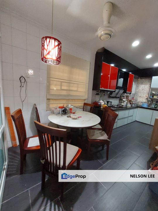2.5 Storey Endlot, Fully Extended Kitchen, Selangor, Petaling Jaya