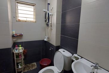 Tiara Hatamas Apartment