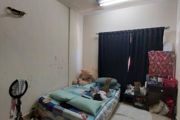 Tiara Hatamas Apartment