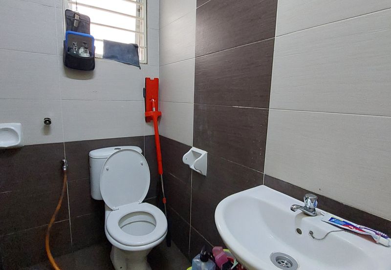 Tiara Hatamas Apartment