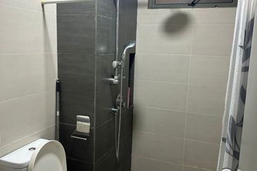 Apex Tower & Vertex Tower @ CyberSquare