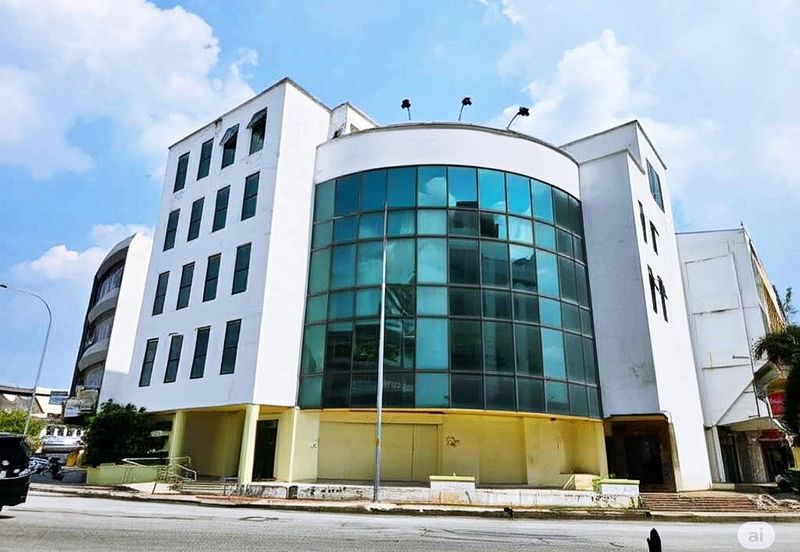 4 Storey Corner Shop, Facing Main Road, Kawasan 18, Klang