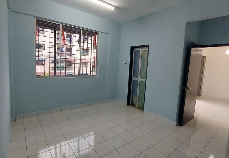 Pangsapuri Kasturi Tiara