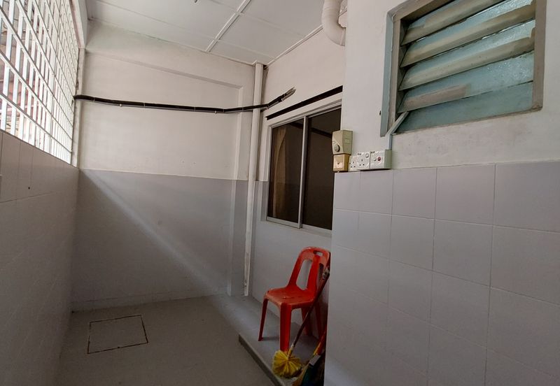 SL7, Bandar Sungai Long