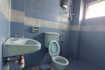 SL7, Bandar Sungai Long