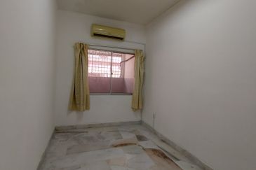 SL7, Bandar Sungai Long