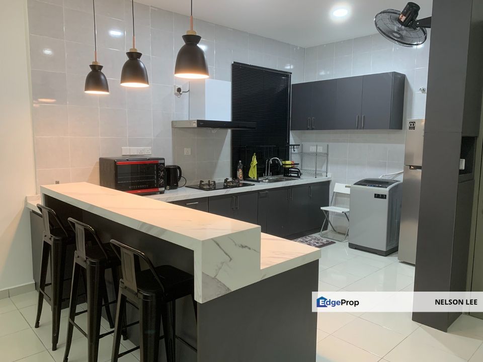 Residence Setia Impian with swimming pool, fuly furnished, renovated unit, Jade hill Kajang, Selangor, Seri Kembangan