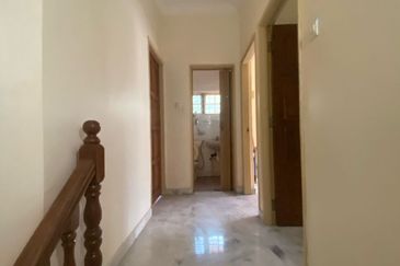 SL7, Bandar Sungai Long