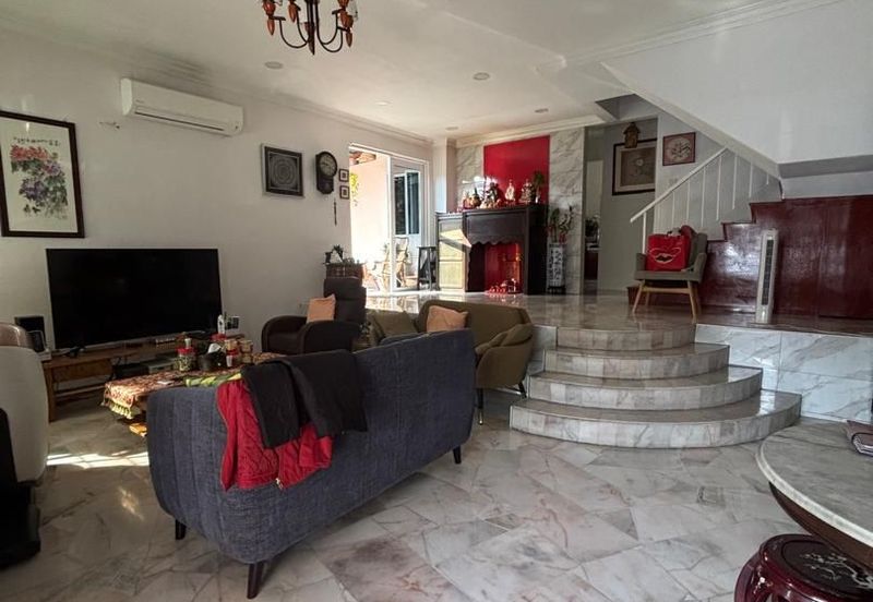 SL7, Bandar Sungai Long