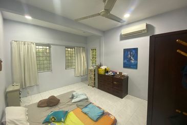 SL7, Bandar Sungai Long