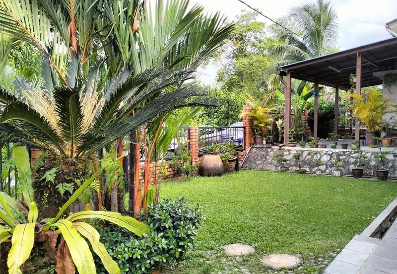 SL7, Bandar Sungai Long