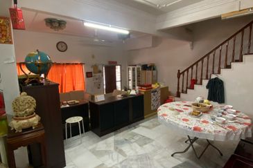 SL7, Bandar Sungai Long