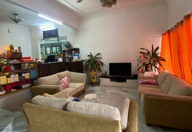 SL7, Bandar Sungai Long