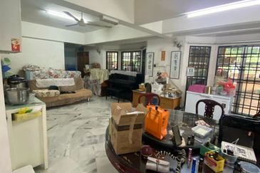 SL7, Bandar Sungai Long