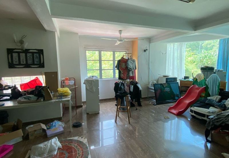 SL7, Bandar Sungai Long