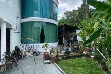 SL7, Bandar Sungai Long