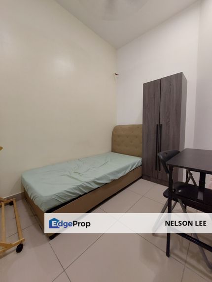Small Room for Rent, Female only, Nexus Kajang, walking distance to MRT, New Era, Selangor, Kajang