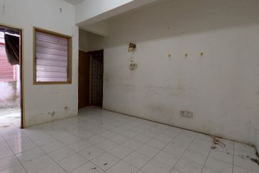 Taman Orkid Shop Apartment Batu 9 Cheras