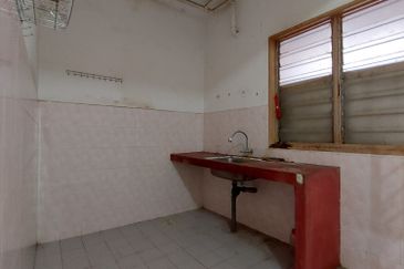 Taman Orkid Shop Apartment Batu 9 Cheras