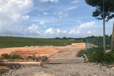 Desa Cemerlang Industrial Land