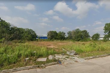Desa Cemerlang Industrial Land