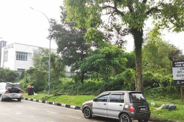 Pasir Gudang Commercial Land