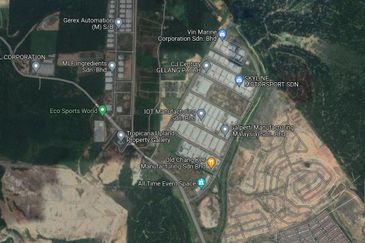 Gelang Patah Hostel Land