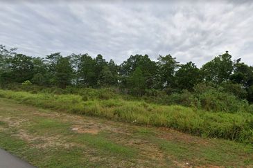 Kota Tinggi Petrol Station's Land