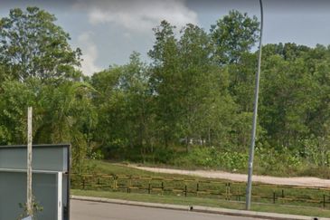 Kluang Commercial Land