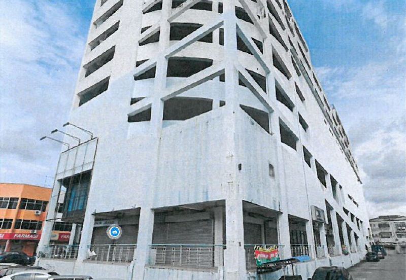 Batu Pahat 10 1/2 Storey Commercial Complex / Plaza
