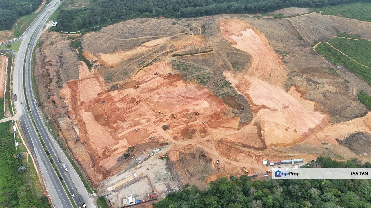 Brand New 1.5 Storey Terrace Factory at Bandar Cemerlang, Johor, Ulu Tiram