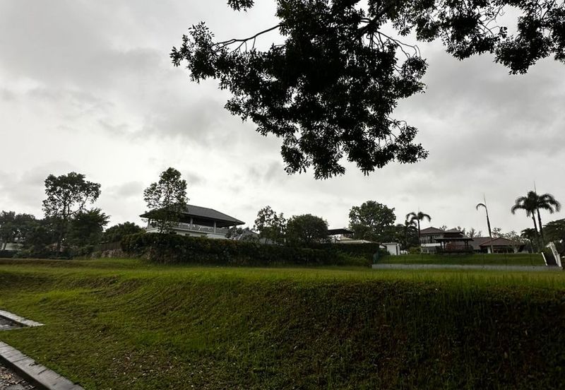 Leisure Farm Bungalow Land