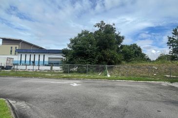 Kempas Utama Industrial Park