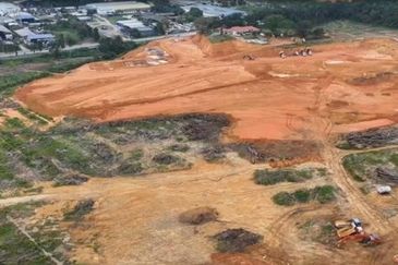 Kulai 3.5 to 5 acres Industrial Land