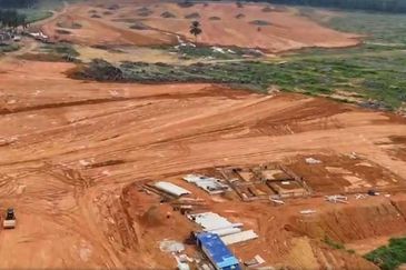 Kulai 3.5 to 5 acres Industrial Land