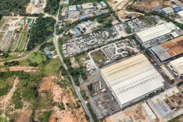 Jalan Bukit Kemuning