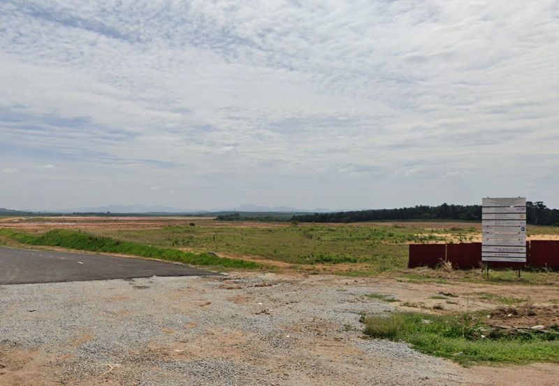 Muar Industrial Land