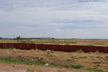 Muar Industrial Land