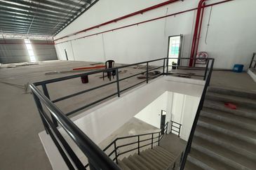 Desa Cemerlang Detached Factory