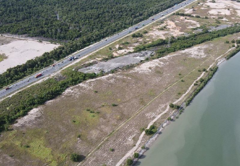 Pulau Indah Industrial Area