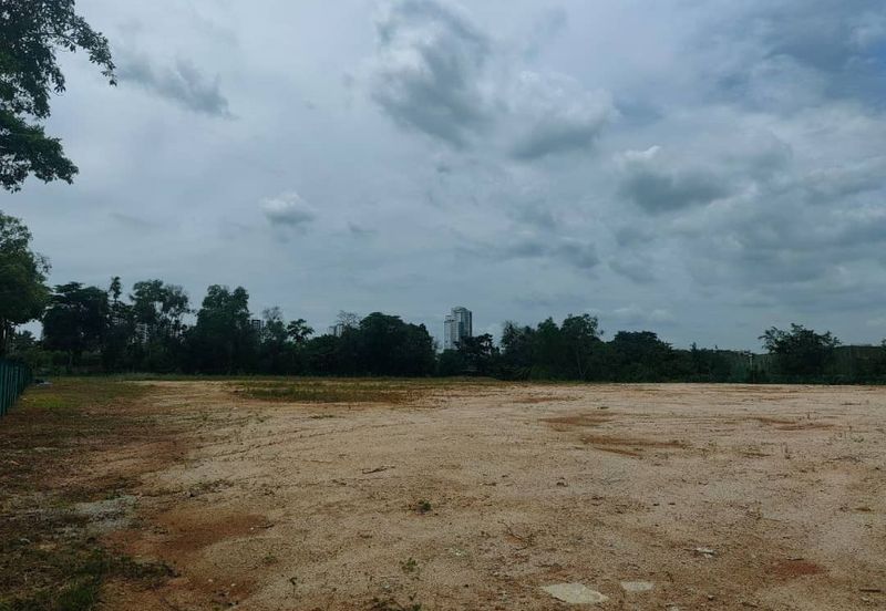 Plentong Industrial Land for rent