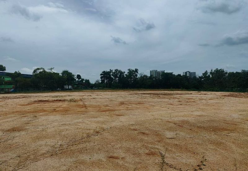 Plentong Industrial Land for rent