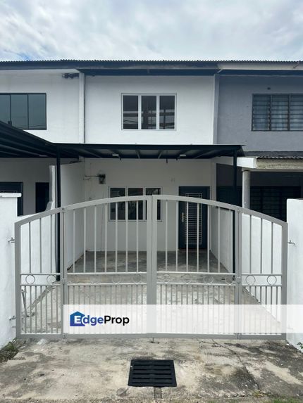 Tmn Nora Ulu Tiram Jln Berlin 4 Double sty Low Cost Renovated , Johor, Ulu Tiram